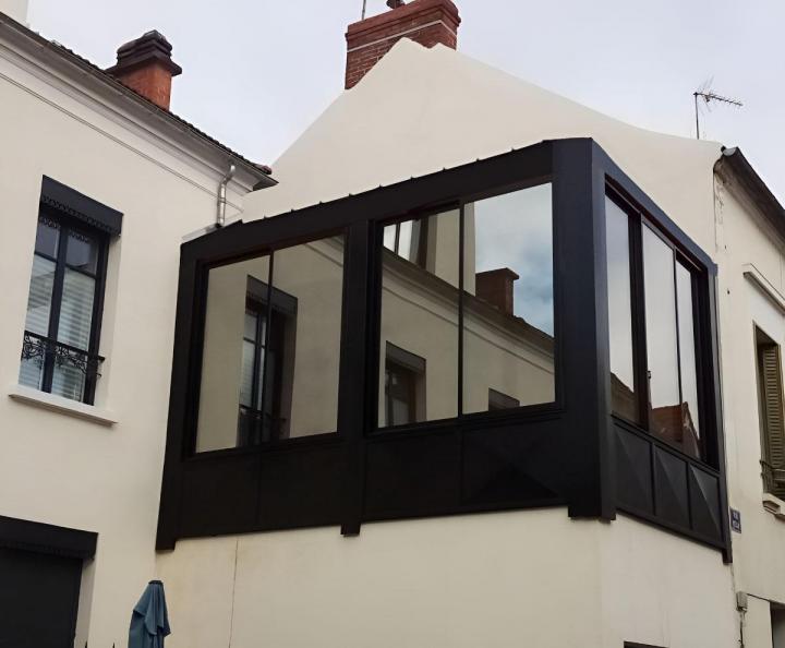 Une entreprise de vitrerie à Vichy